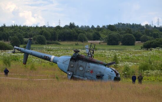 Вертолет Ми-8 потерпел крушение в Ленинградской области