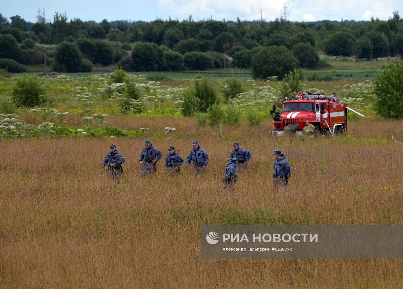 Вертолет Ми-8 потерпел крушение в Ленинградской области