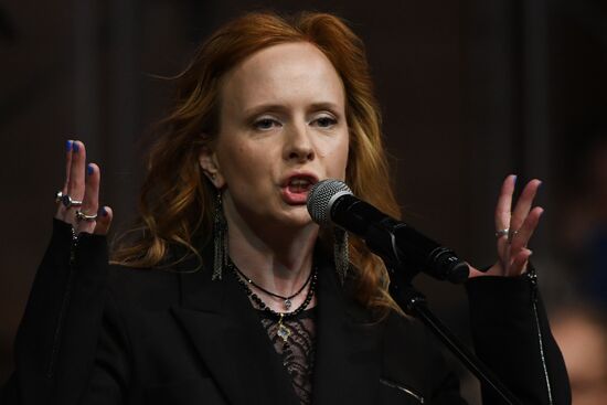 Вручение премии Е. Евтушенко "Поэт в России больше, чем поэт"