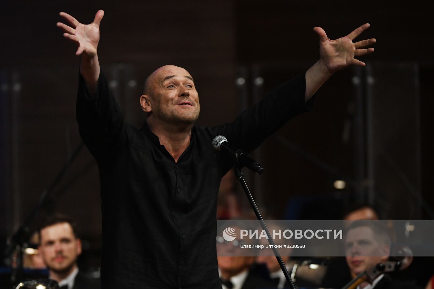 Вручение премии Е. Евтушенко "Поэт в России больше, чем поэт"