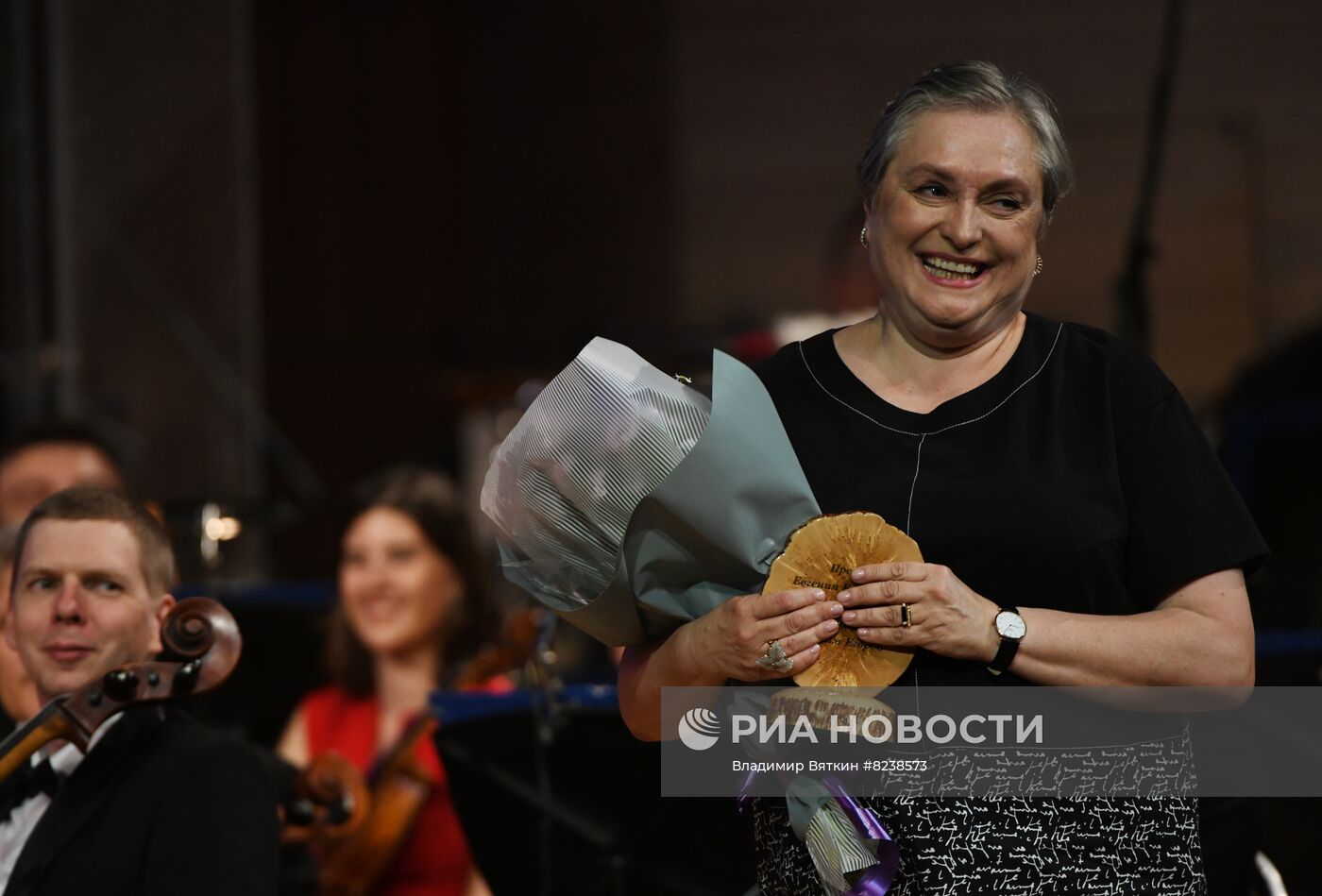 Вручение премии Е. Евтушенко "Поэт в России больше, чем поэт"