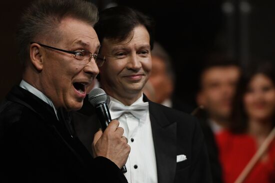 Вручение премии Е. Евтушенко "Поэт в России больше, чем поэт"