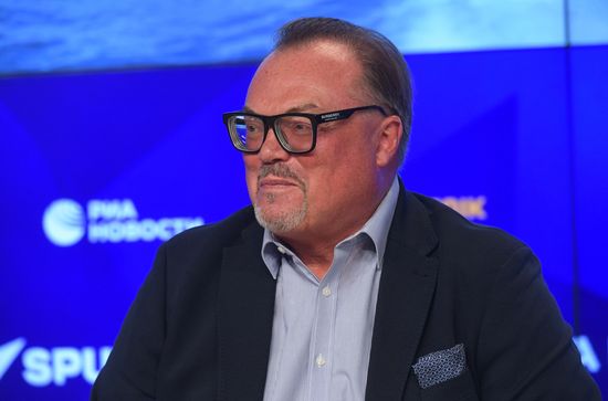 Творческая встреча с создателями и актерами фильма "Нахимовцы"  