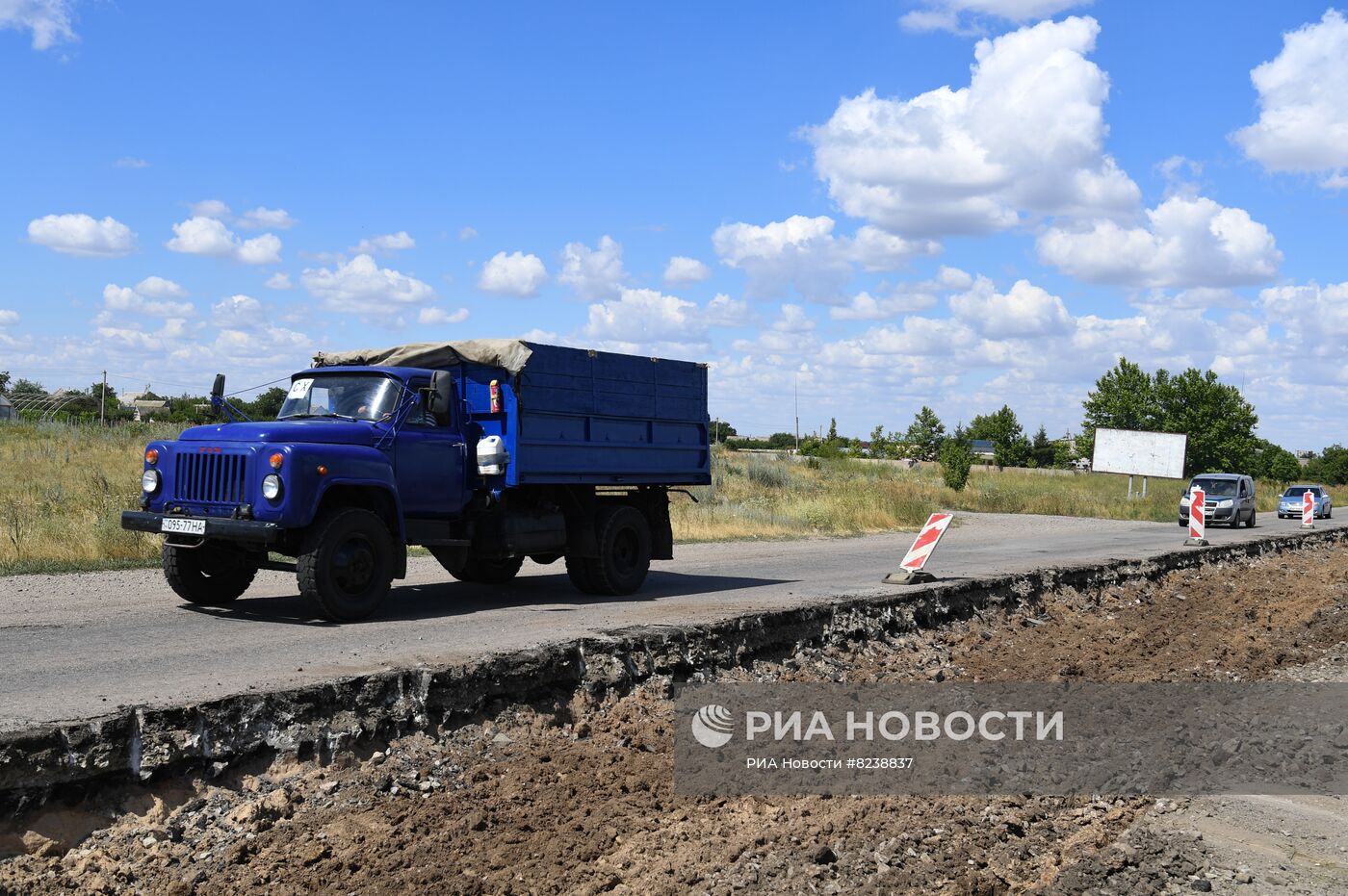 В Запорожской области начался ремонт дороги Мелитополь - Бердянск