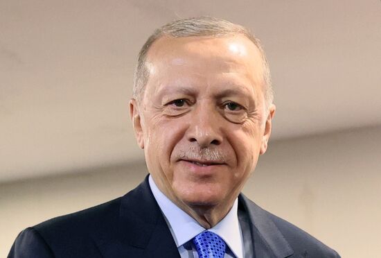 Рабочий визит президента РФ В. Путина в Иран