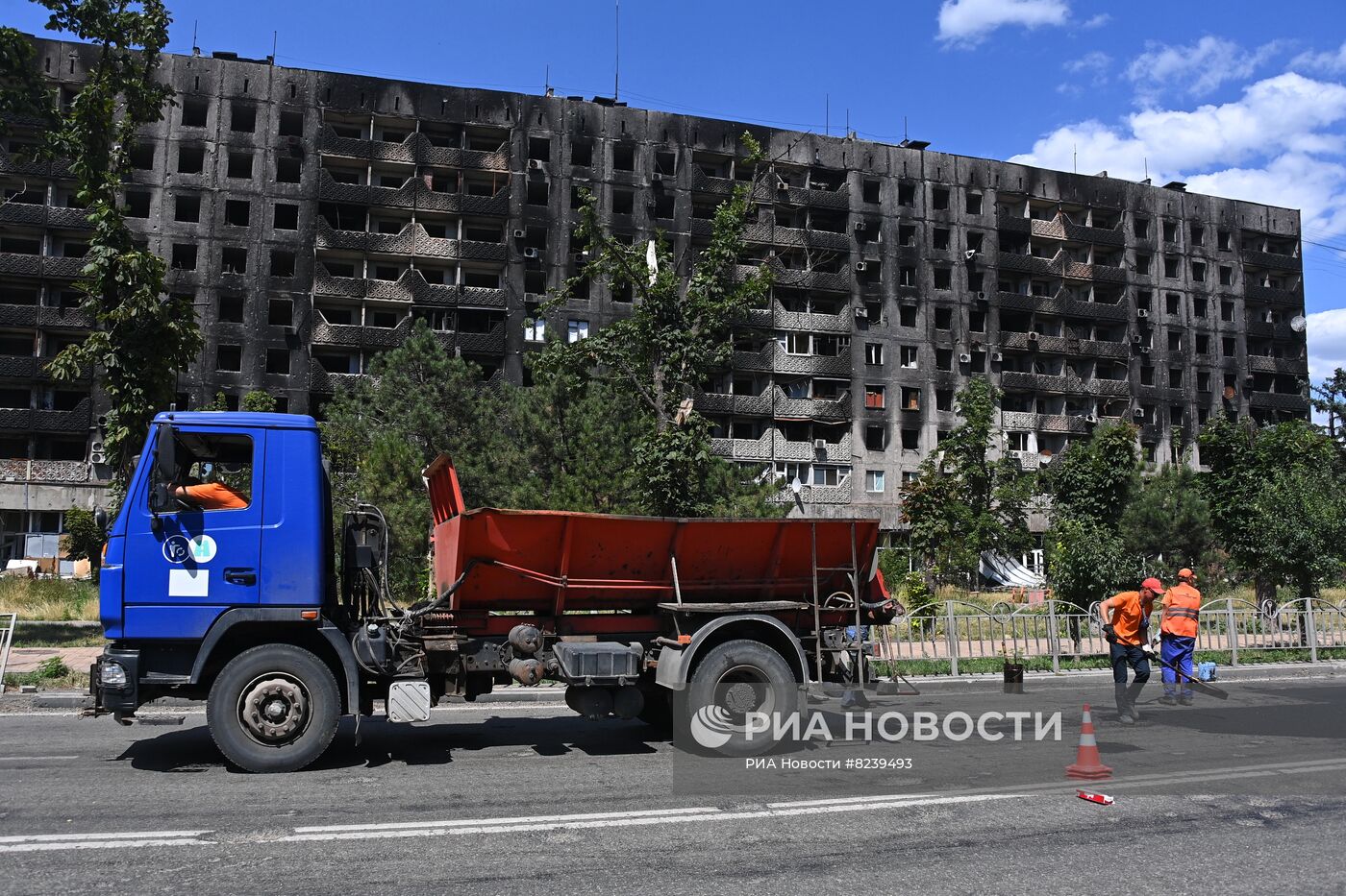 Работы по восстановлению Мариуполя
