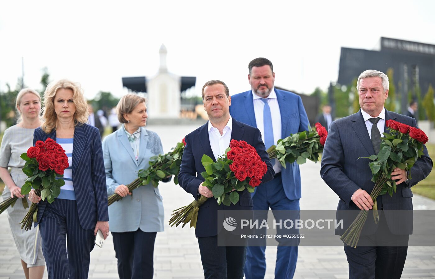 Рабочая поездка зампредседателя Совбеза РФ Д. Медведева в Ростовскую область