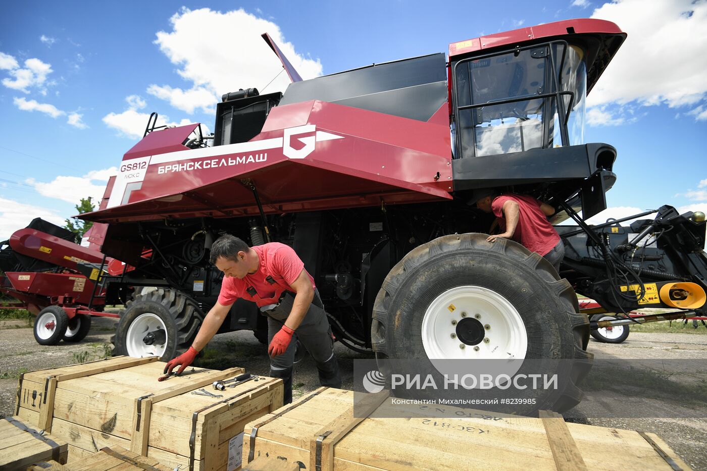 Поставка сельхозтехники в Запорожскую область 
