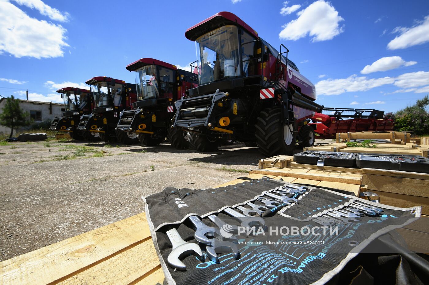 Поставка сельхозтехники в Запорожскую область 