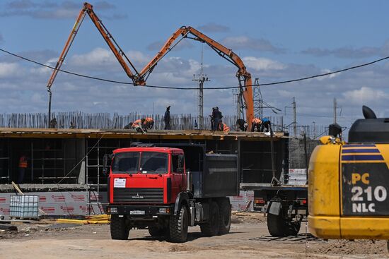 Строительство жилых домов бригадами ВСК МО РФ в Мариуполе