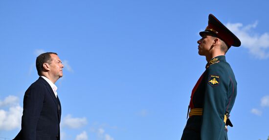 Рабочая поездка зампредседателя Совбеза РФ Д. Медведева в Ростовскую область