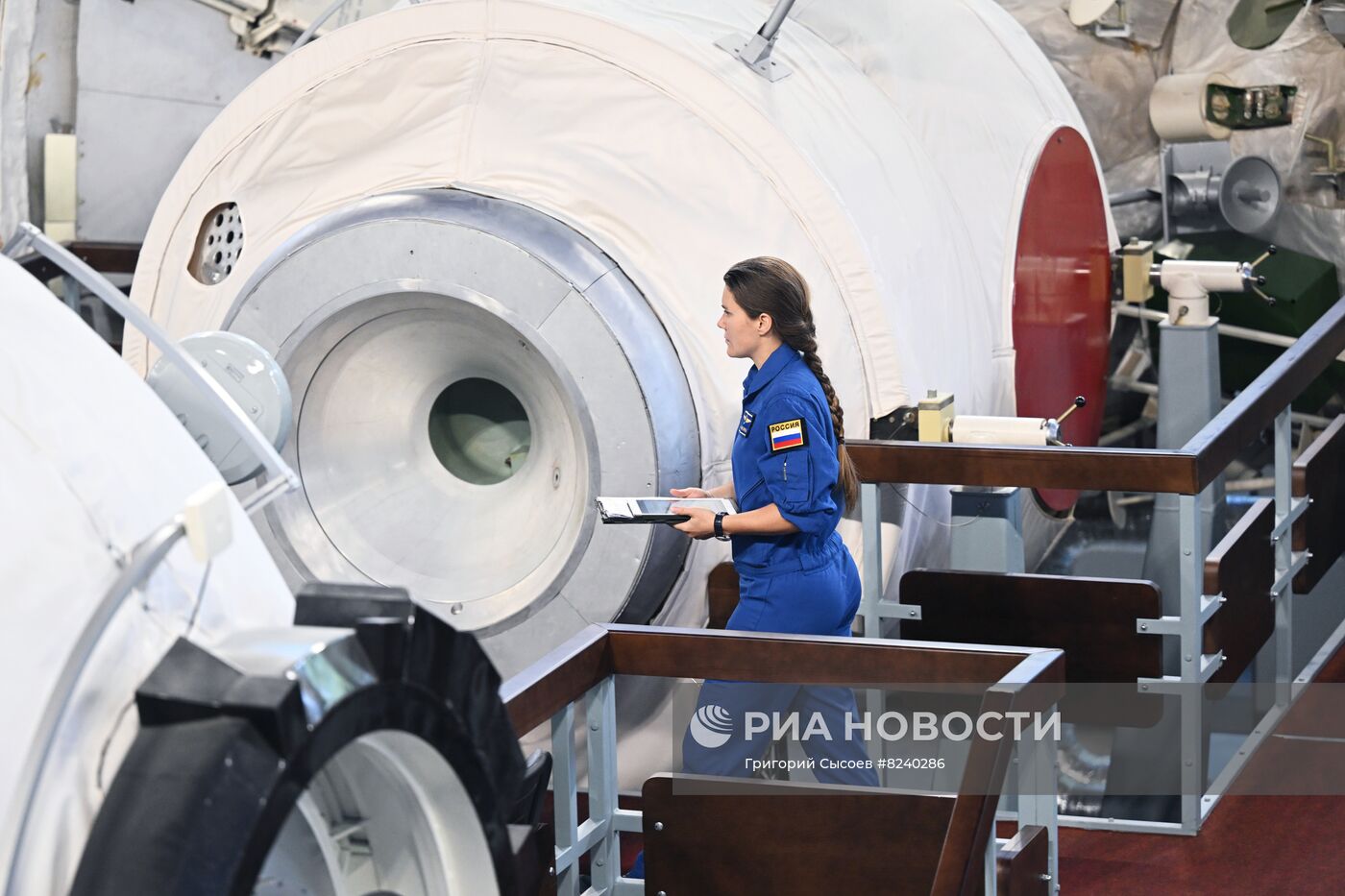 Комплексная тренировка с участием космонавта А. Кикиной