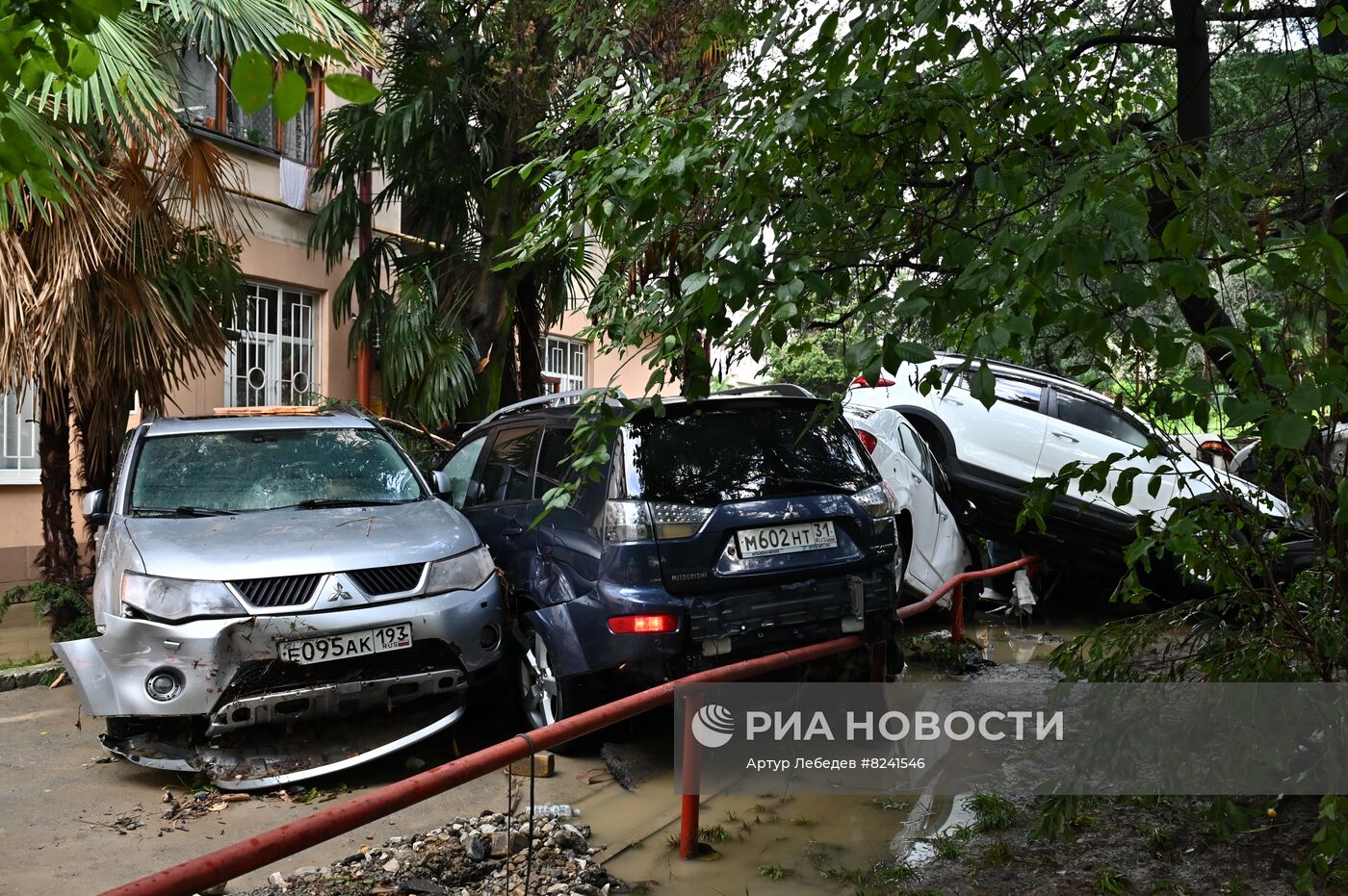 Сочи затопило после обильных ливней