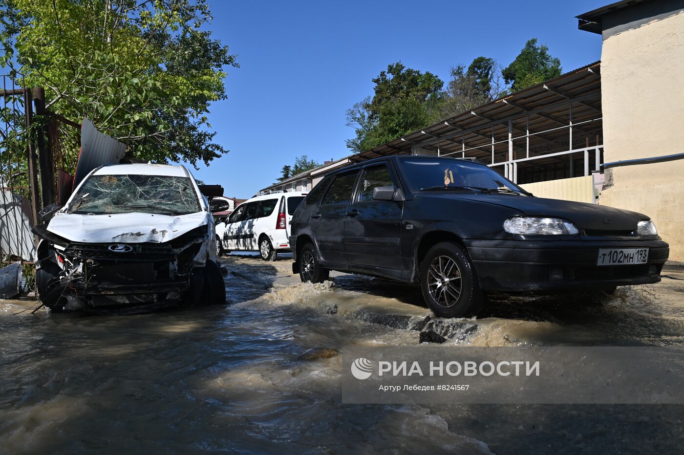 Сочи затопило после обильных ливней