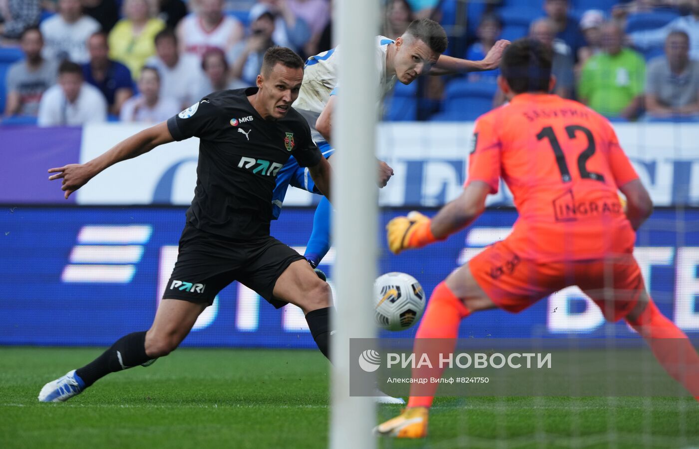 Футбол. РПЛ. Матч "Динамо" - "Торпедо"