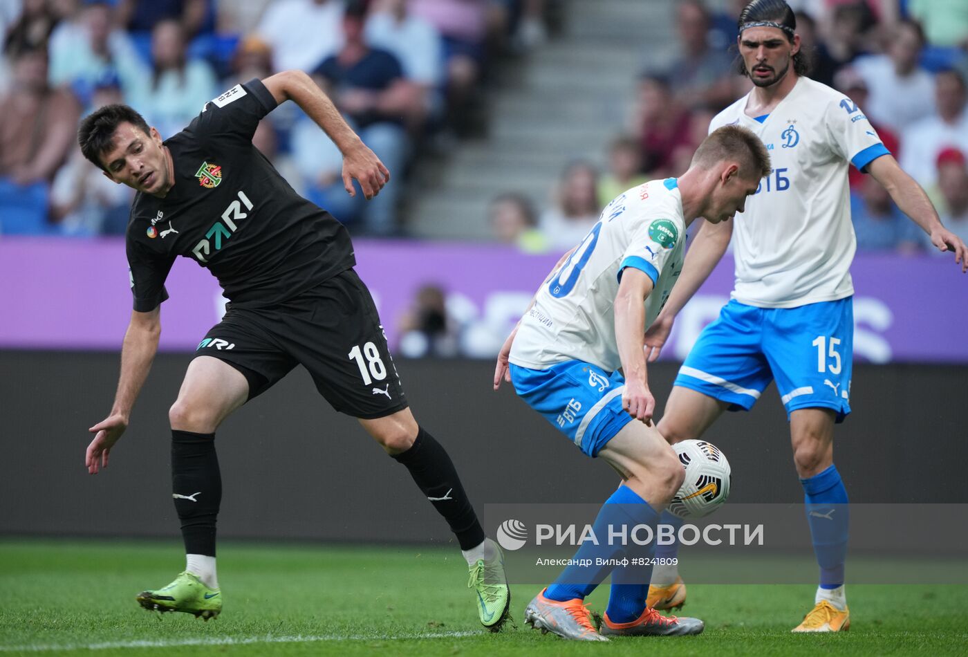 Футбол. РПЛ. Матч "Динамо" - "Торпедо"