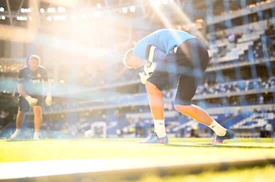 Футбол. РПЛ. Матч "Динамо" - "Торпедо"