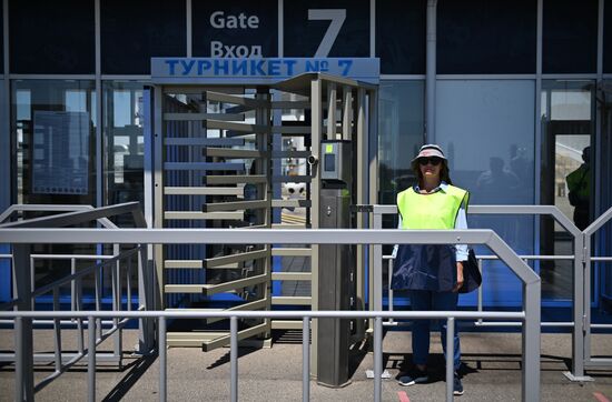 Подготовка стадиона "Фишт" к проведению матчей с использованием карты болельщика 