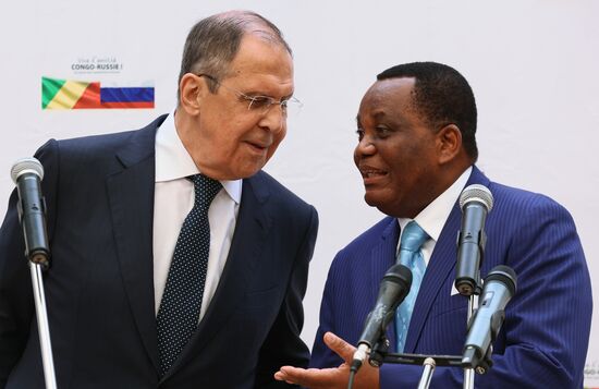 Визит главы МИД РФ С. Лаврова в Конго