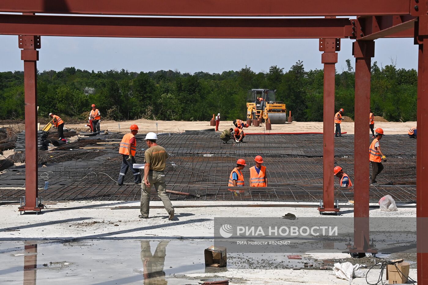 Строительство микрорайона бригадами ВСК МО РФ в Мариуполе