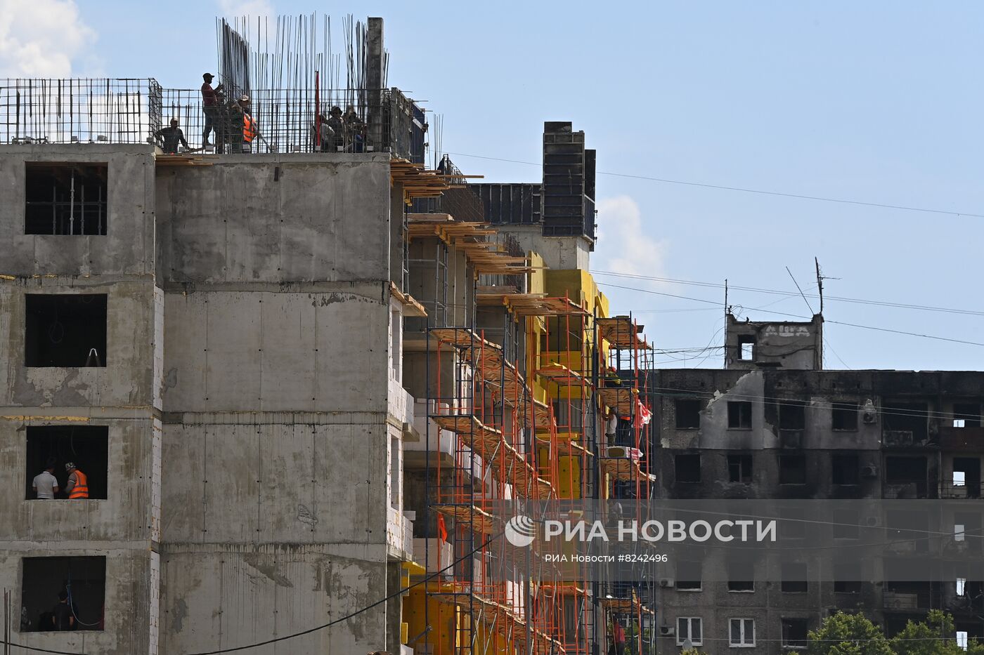 Строительство микрорайона бригадами ВСК МО РФ в Мариуполе