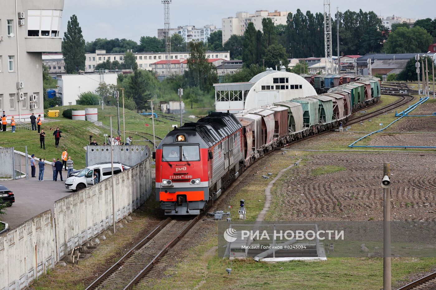 Первый поезд с цементом прибыл в Калининград через Литву