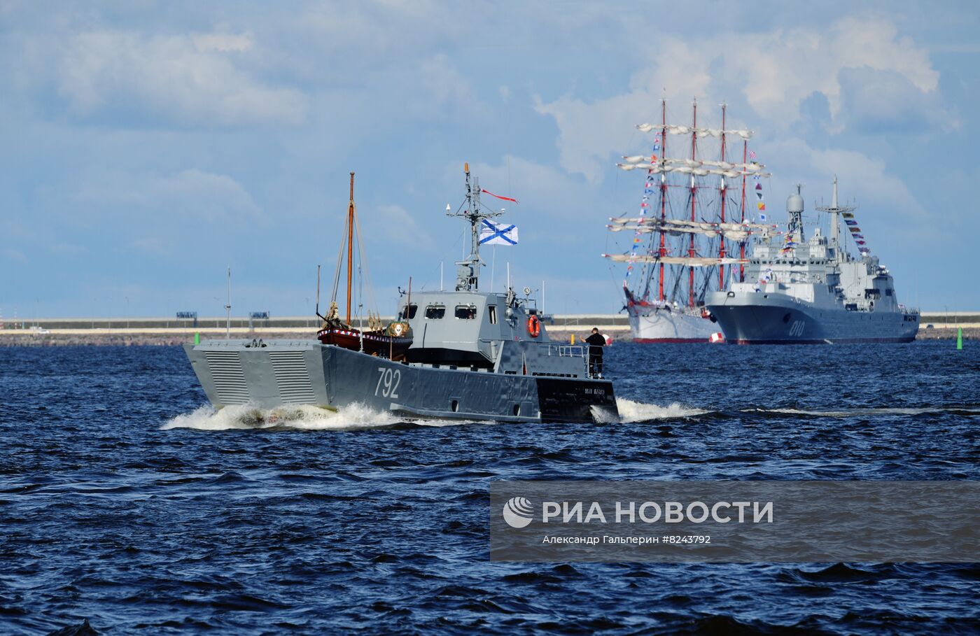 Генеральная репетиция парада ко Дню ВМФ 