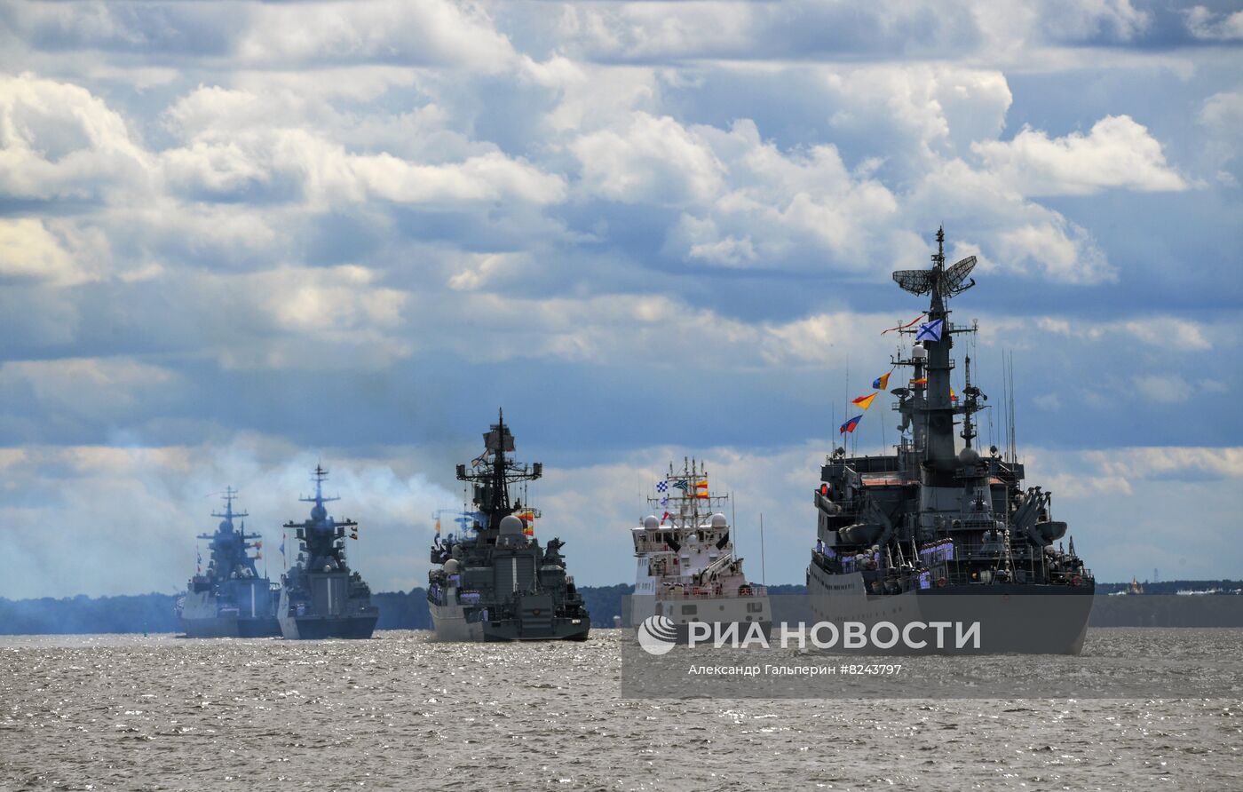 Генеральная репетиция парада ко Дню ВМФ 