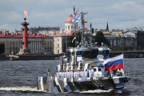 Генеральная репетиция парада ко Дню ВМФ 