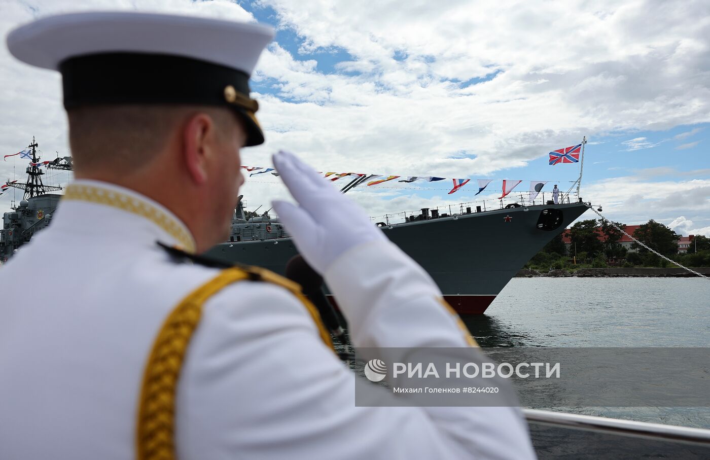 Генеральная репетиция парада ко Дню ВМФ