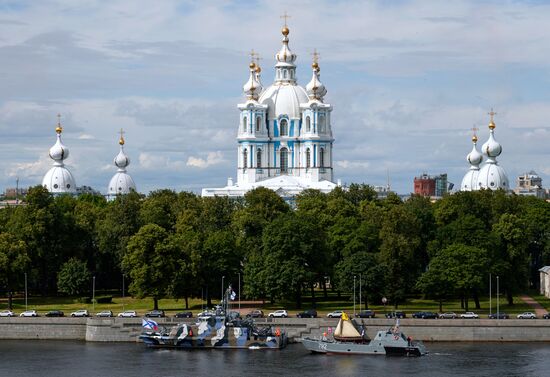 Генеральная репетиция парада ко Дню ВМФ