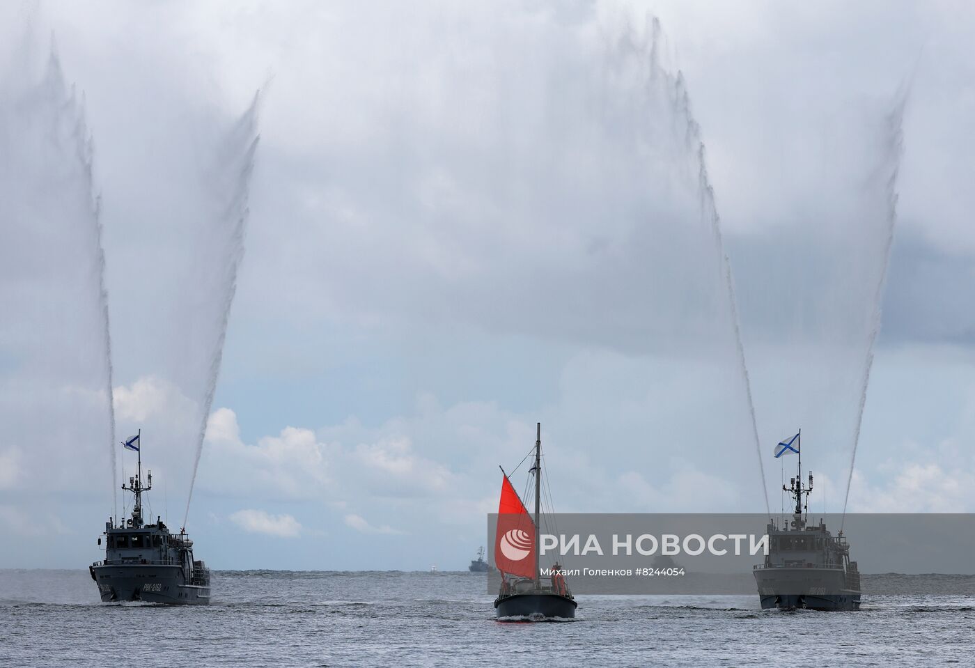 Генеральная репетиция парада ко Дню ВМФ 