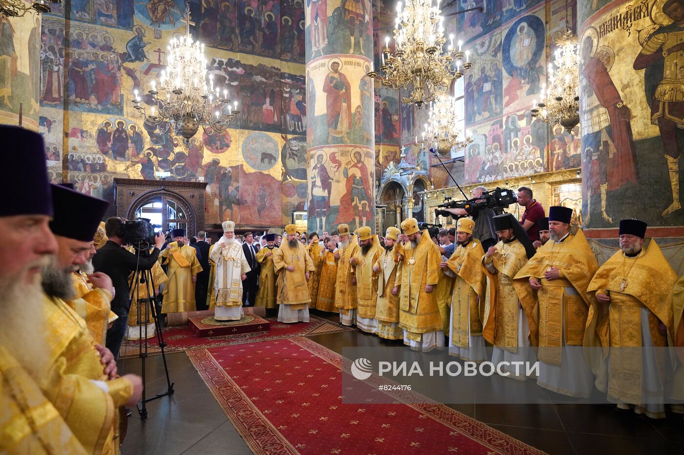 Патриаршее служение в день крещения Руси