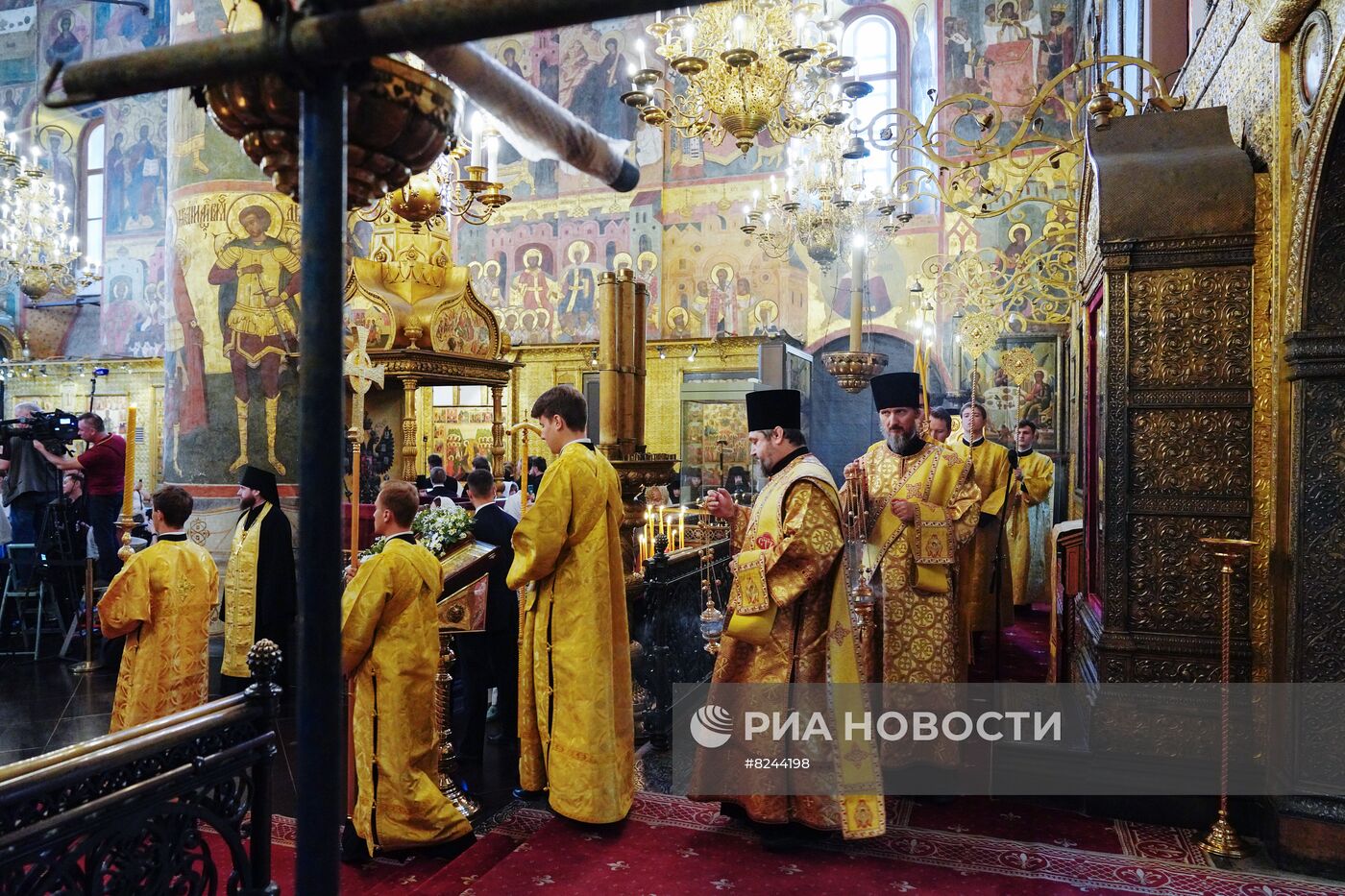 Патриаршее служение в день крещения Руси