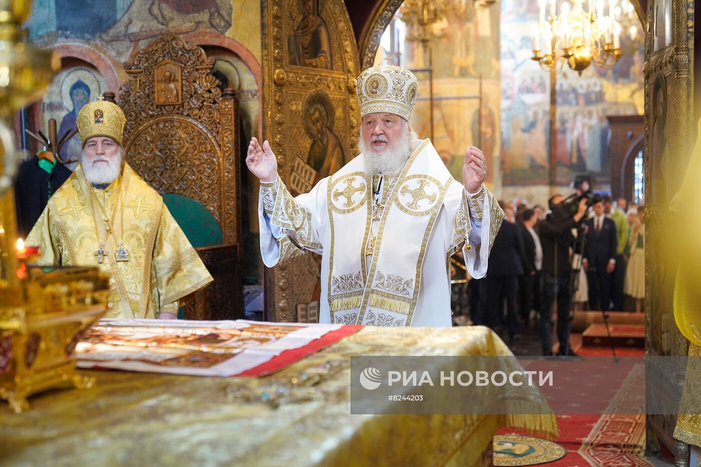 Патриаршее служение в день крещения Руси