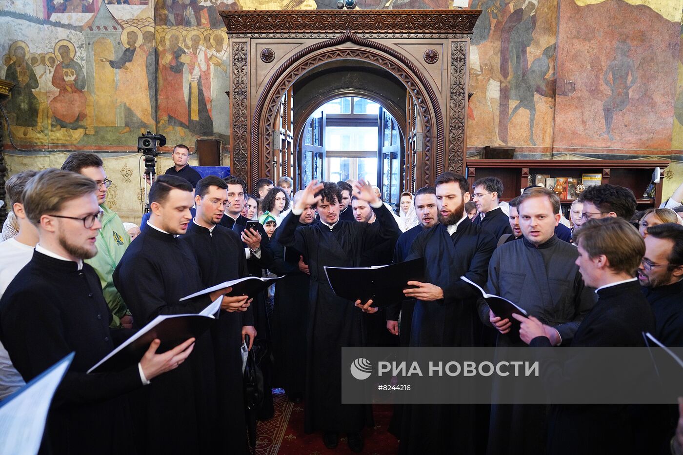 Патриаршее служение в день крещения Руси