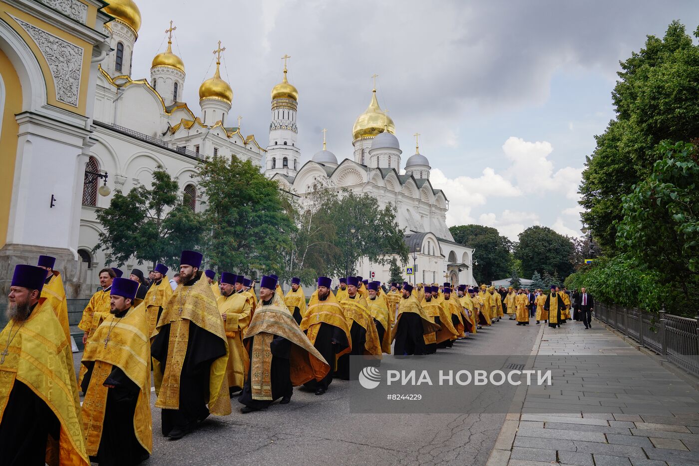 Патриаршее служение в день крещения Руси