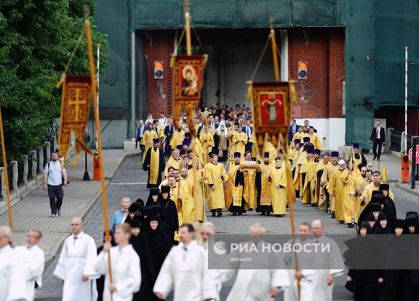 Патриаршее служение в день крещения Руси