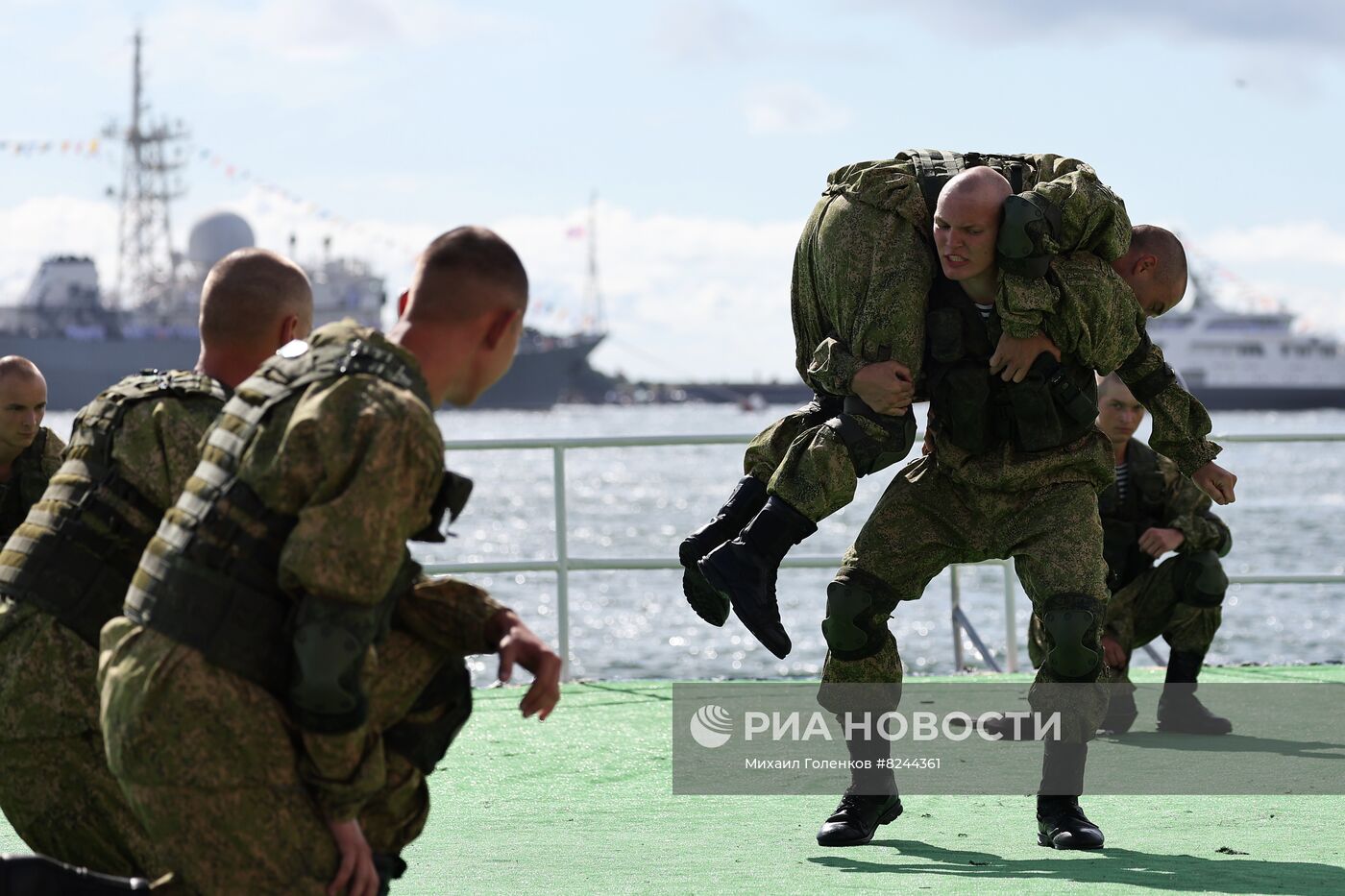 Генеральная репетиция парада ко Дню ВМФ