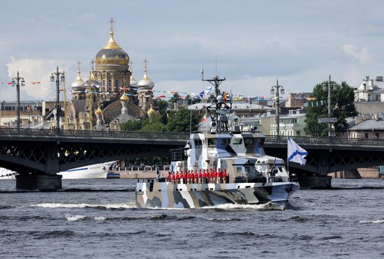 Генеральная репетиция парада ко Дню ВМФ 