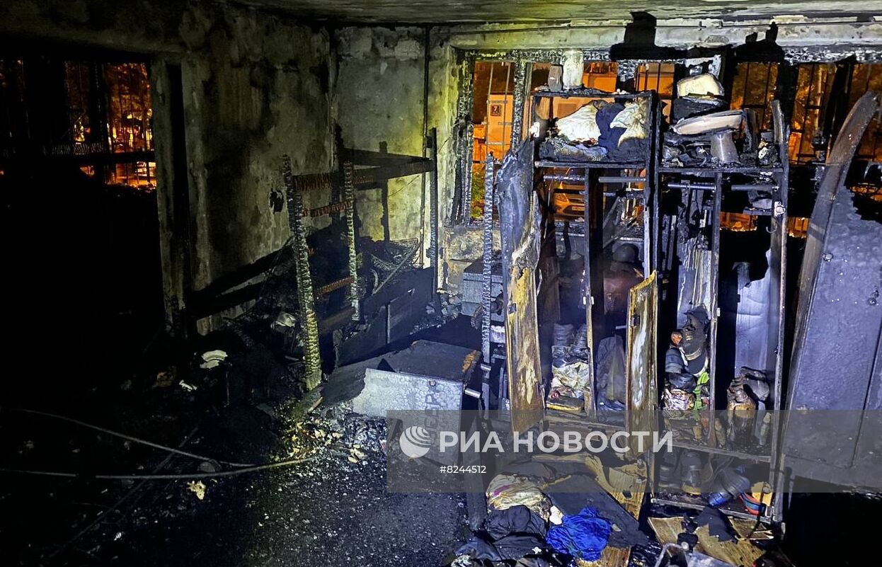Последствия пожара в хостеле на юго-востоке Москвы