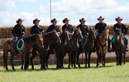 Выставка "Всероссийский день поля" в Калининградской области