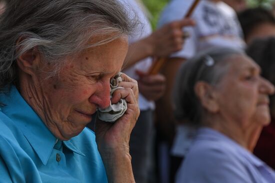 Акция "Парад для одного ветерана" в Мариуполе
