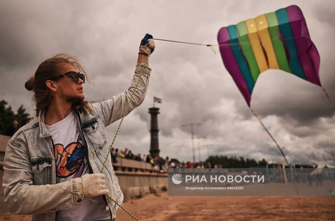 Фестиваль воздушных змеев в Санкт-Петербурге