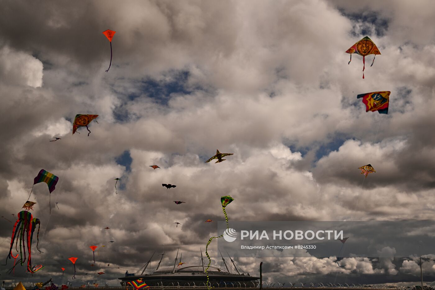 Фестиваль воздушных змеев в Санкт-Петербурге