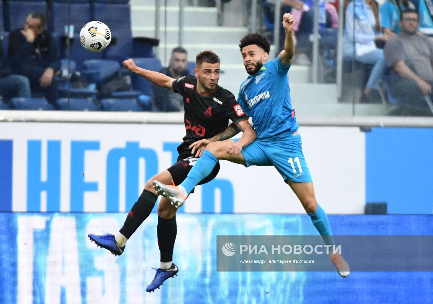 Футбол. РПЛ. Матч "Зенит" - "Локомотив"