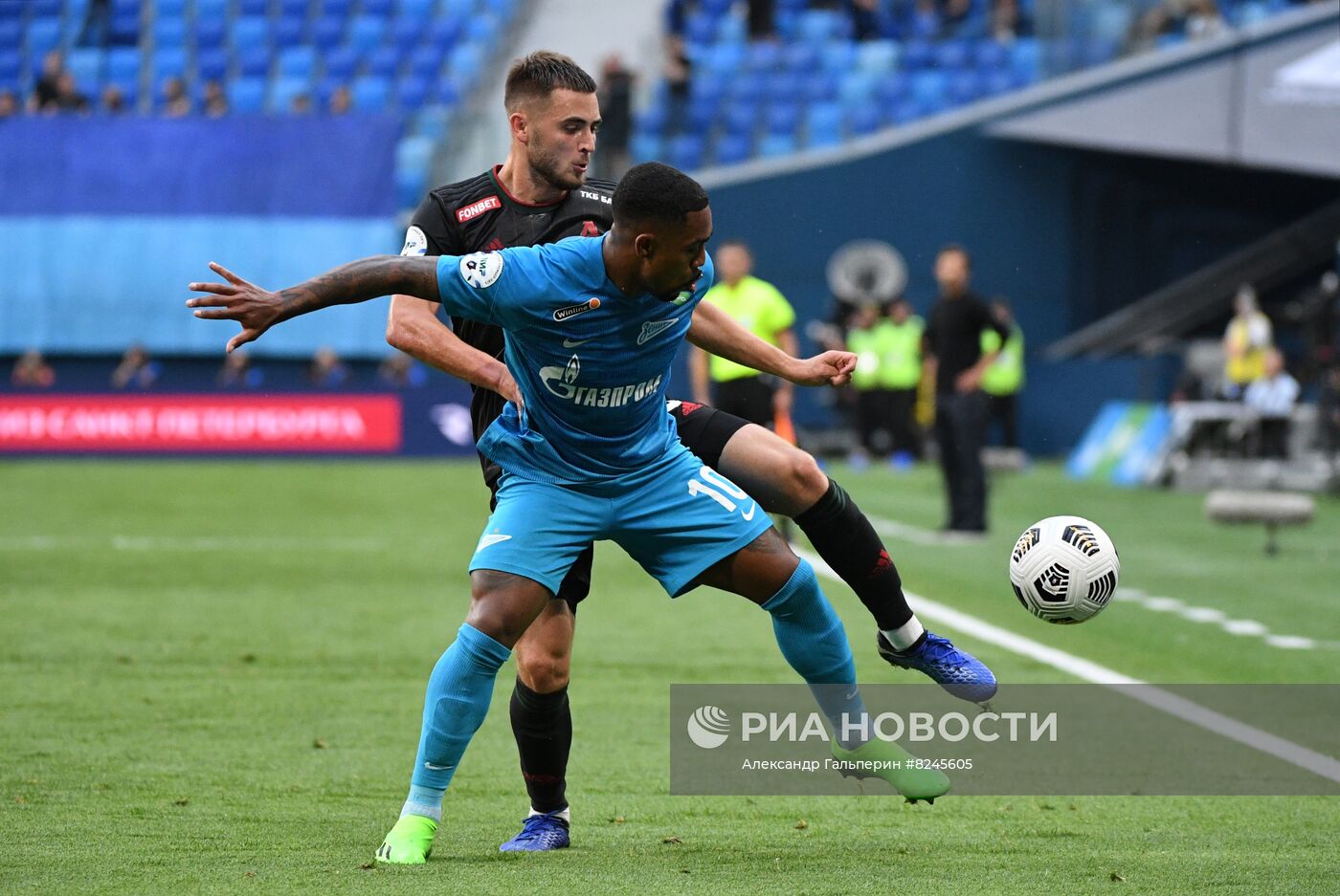 Футбол. РПЛ. Матч "Зенит" - "Локомотив"