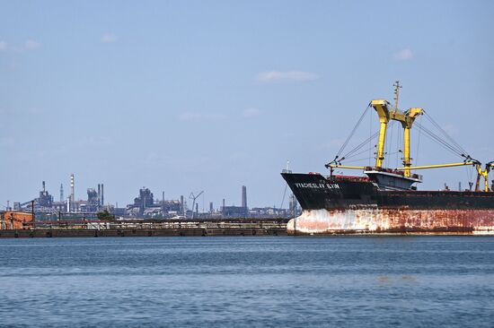 Морской порт Мариуполя