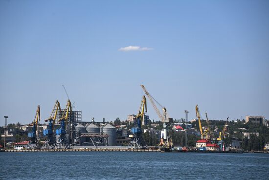 Морской порт Мариуполя