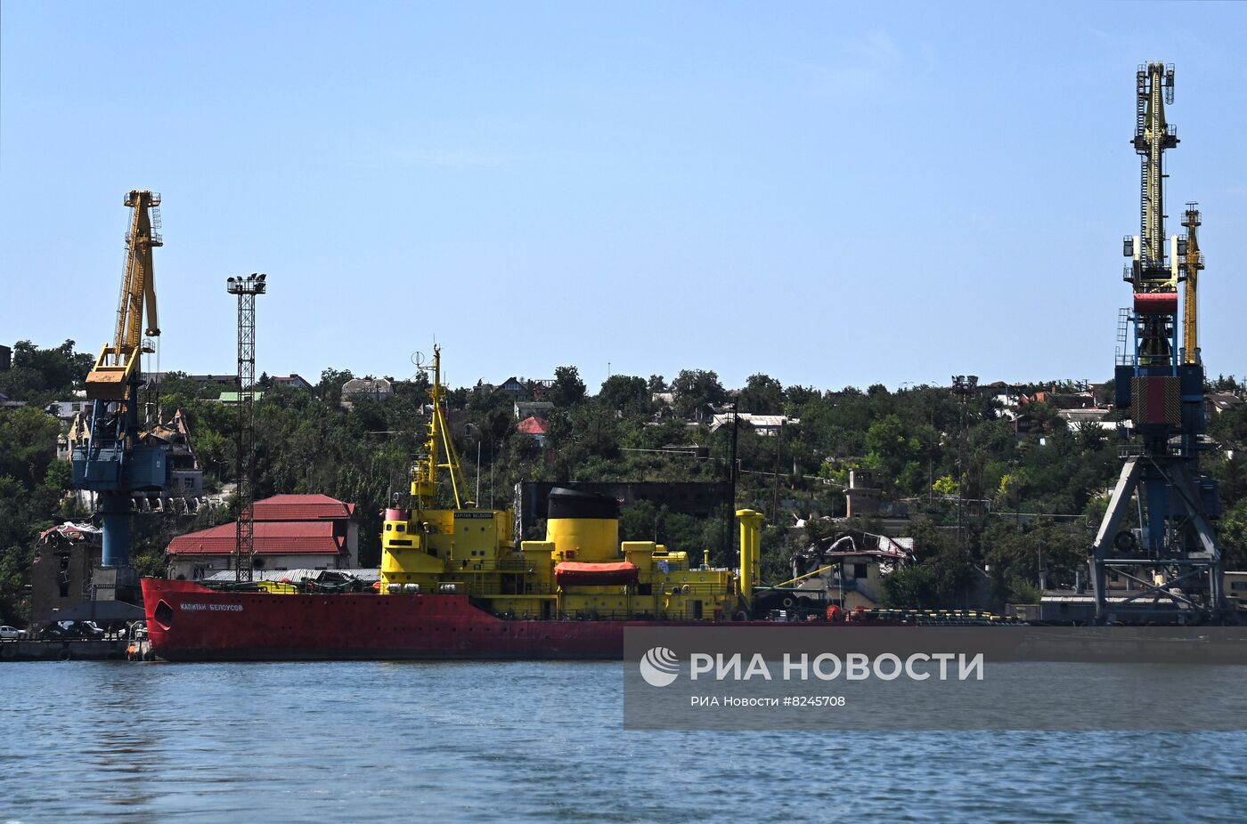 Морской порт Мариуполя